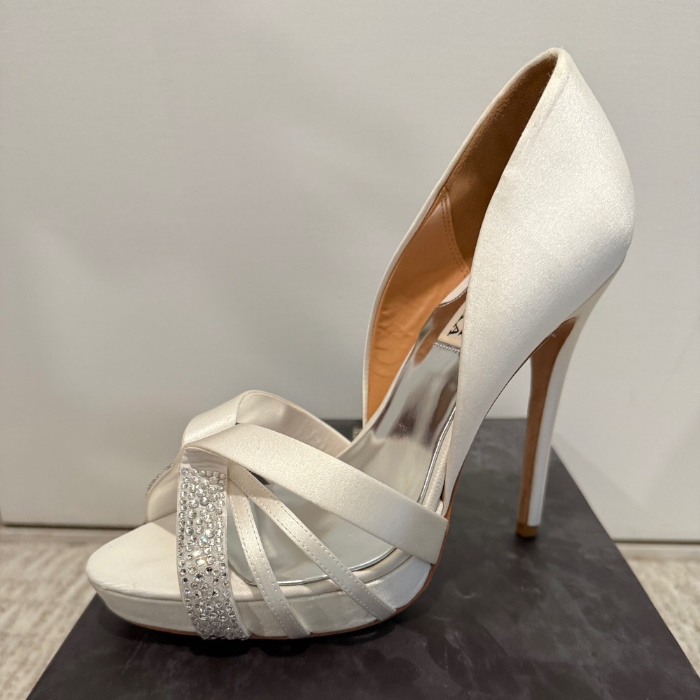 Badgley Mischka Cassie Heels